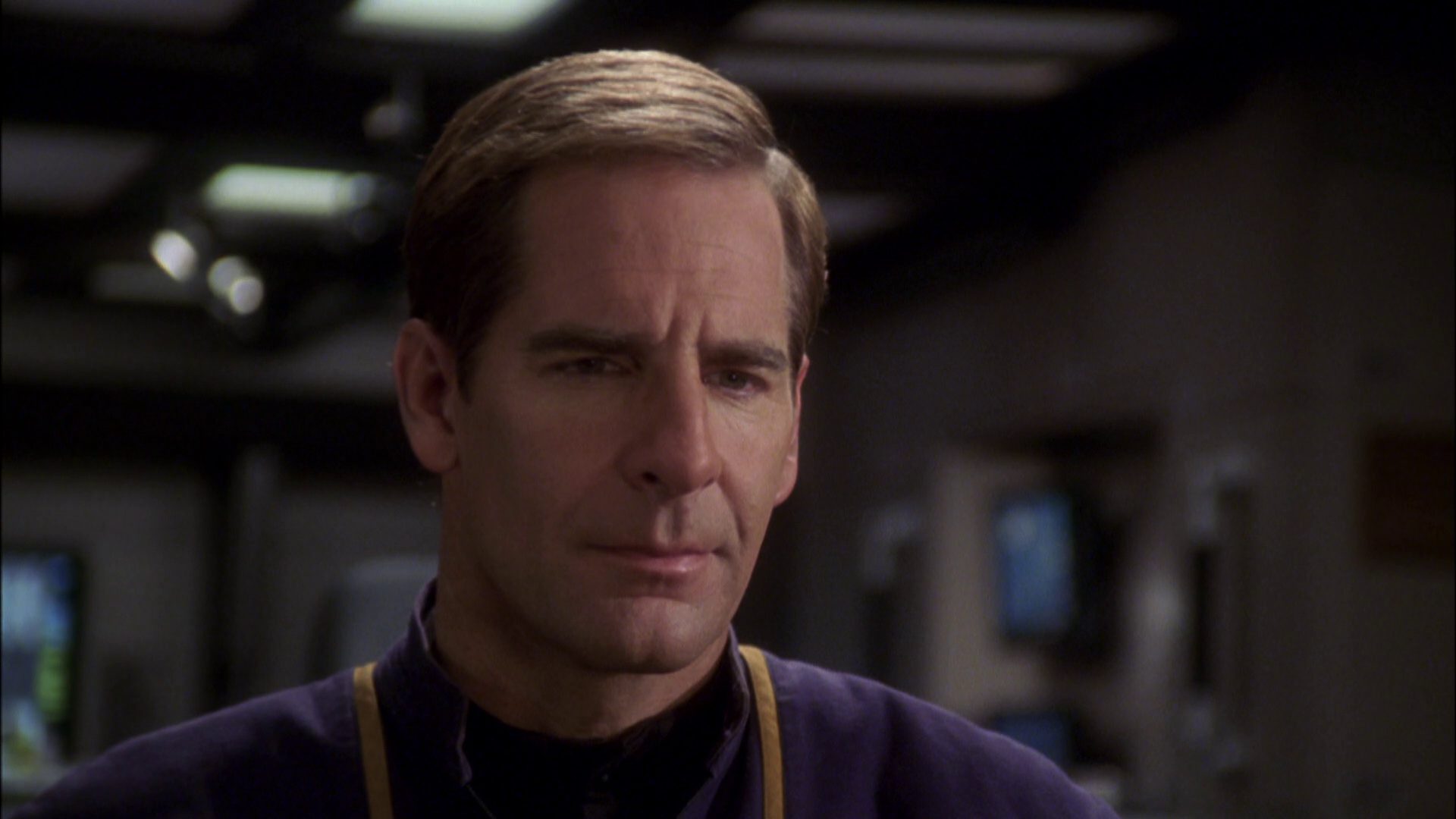 extant_StarTrek_ENT_1x08-BreakingTheIce_3479.jpg