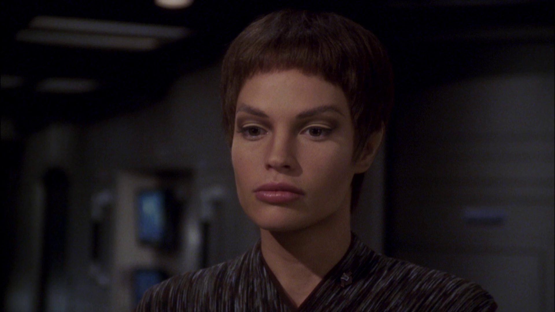 extant_StarTrek_ENT_1x08-BreakingTheIce_3489.jpg
