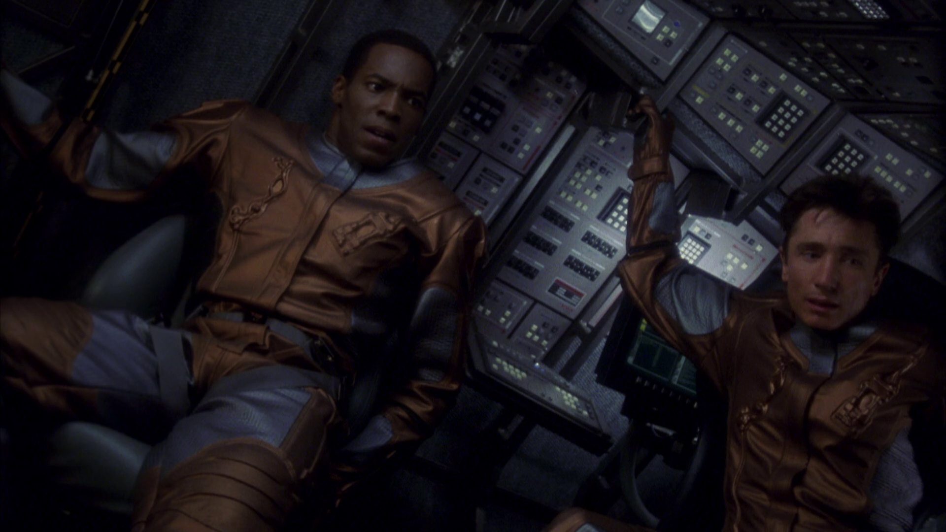 extant_StarTrek_ENT_1x08-BreakingTheIce_3499.jpg