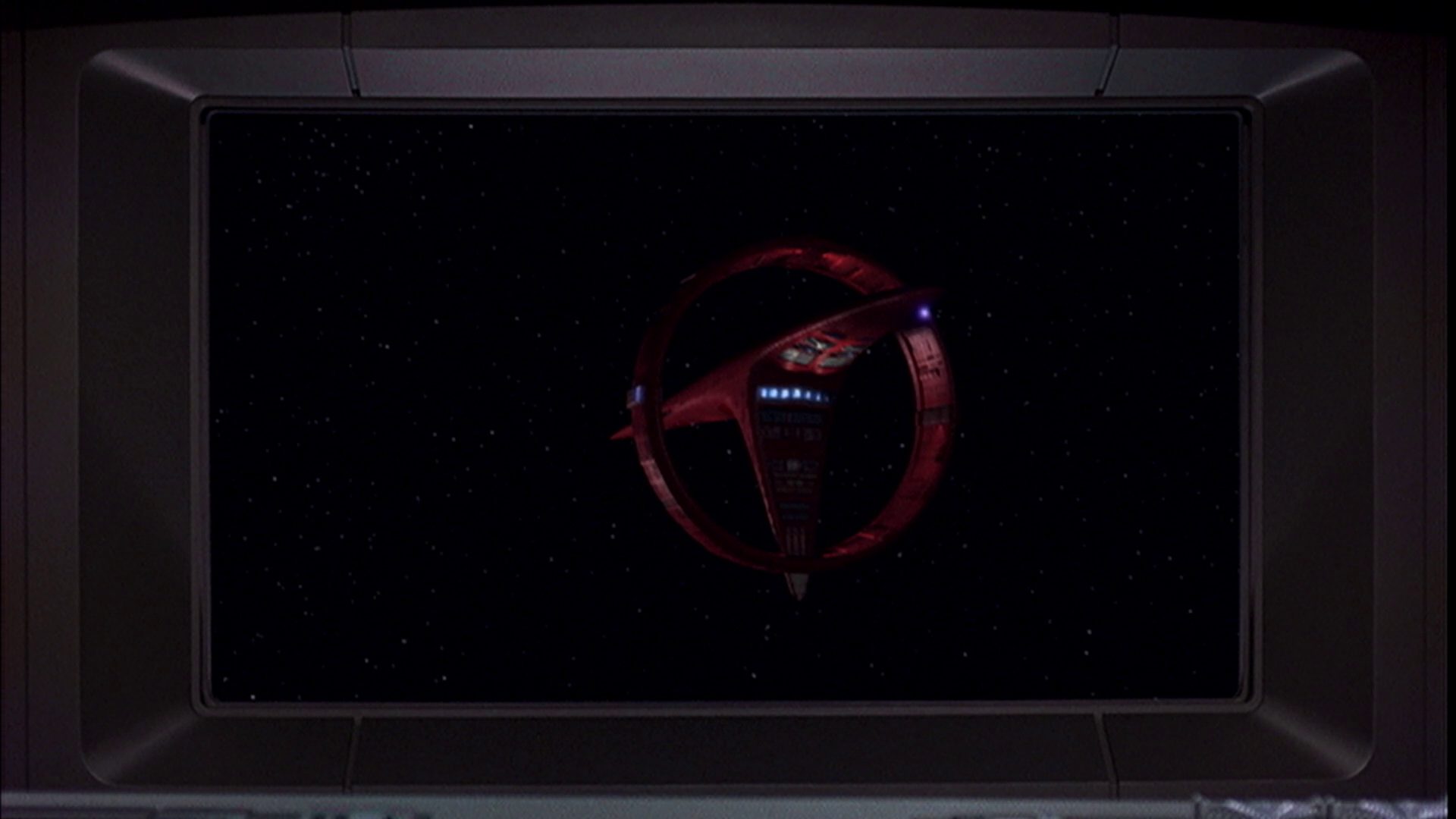extant_StarTrek_ENT_1x08-BreakingTheIce_3592.jpg