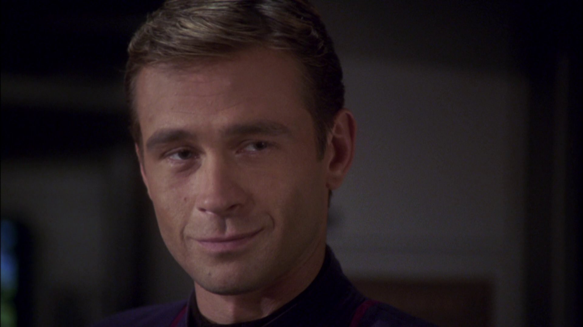 extant_StarTrek_ENT_1x08-BreakingTheIce_3628.jpg