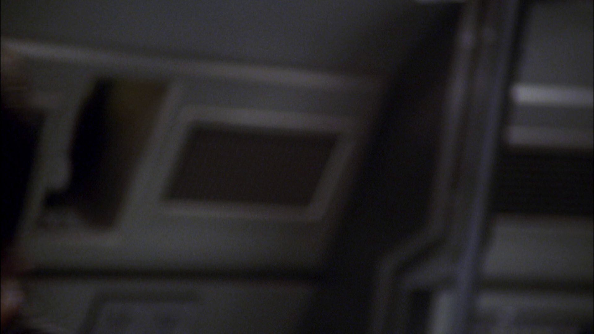 extant_StarTrek_ENT_1x08-BreakingTheIce_3632.jpg