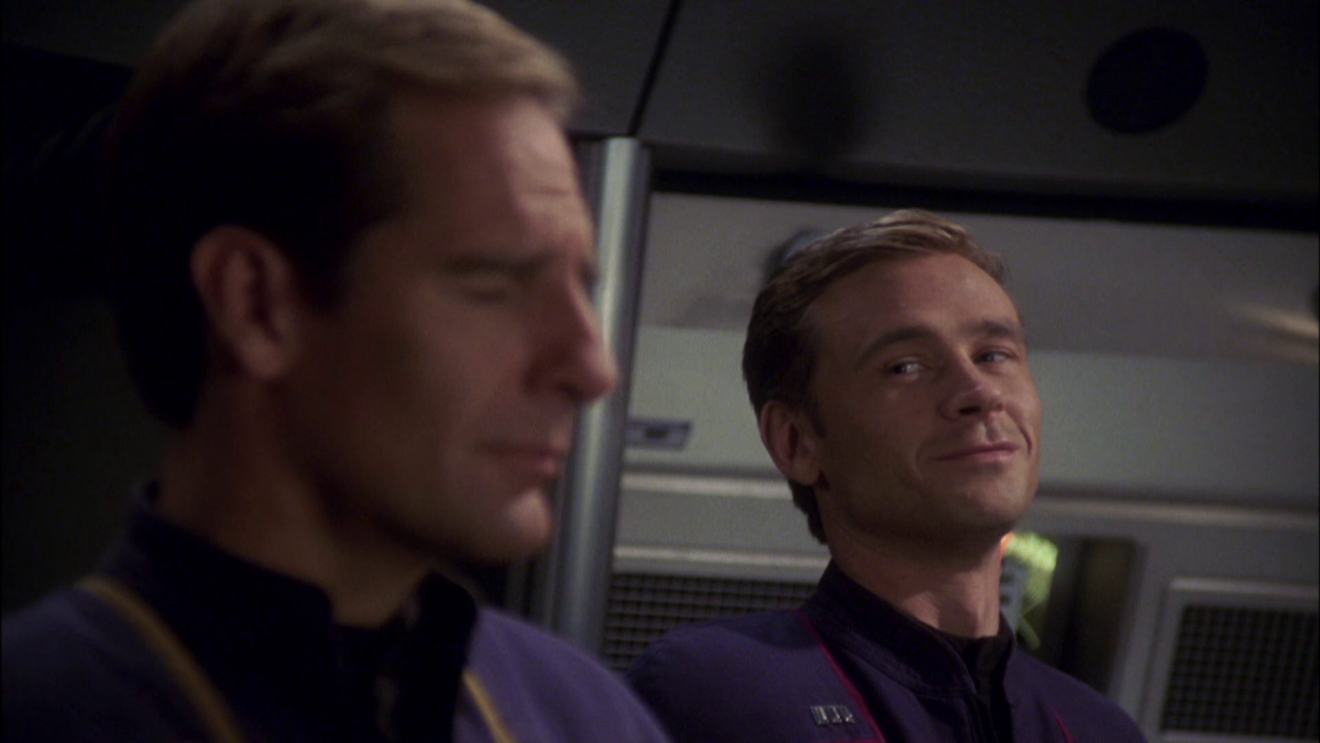 extant_StarTrek_ENT_1x08-BreakingTheIce_3650.jpg