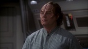 extant_StarTrek_ENT_1x08-BreakingTheIce_1389.jpg