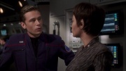 extant_StarTrek_ENT_1x08-BreakingTheIce_1751.jpg