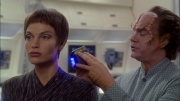 extant_StarTrek_ENT_1x08-BreakingTheIce_1933.jpg