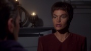 extant_StarTrek_ENT_1x08-BreakingTheIce_2636.jpg