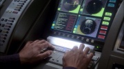 extant_StarTrek_ENT_1x08-BreakingTheIce_3320.jpg