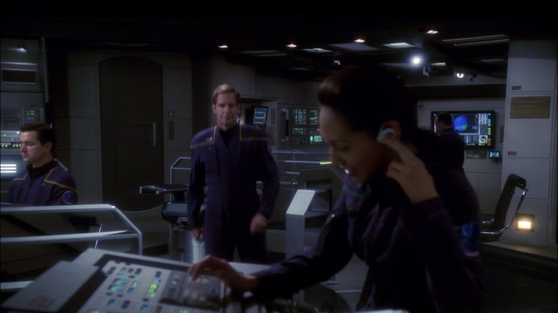 extant_StarTrek_ENT_1x09-Civilization_0419.jpg