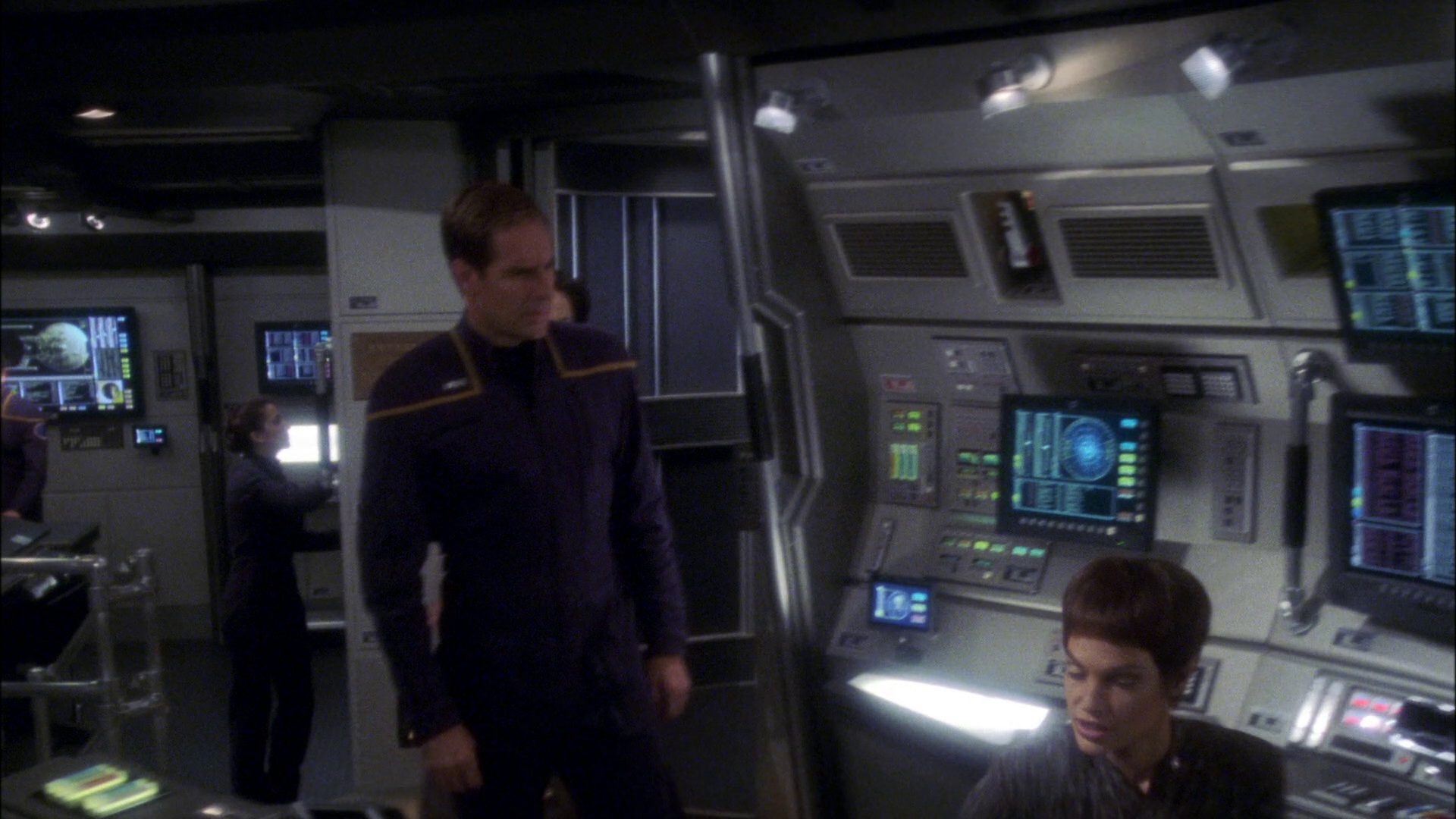 extant_StarTrek_ENT_1x09-Civilization_0564.jpg