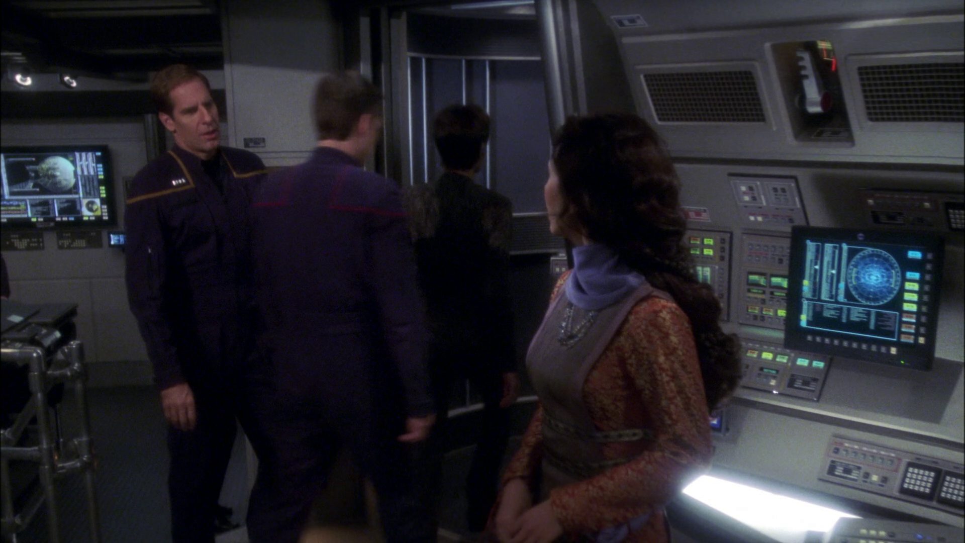 extant_StarTrek_ENT_1x09-Civilization_0614.jpg