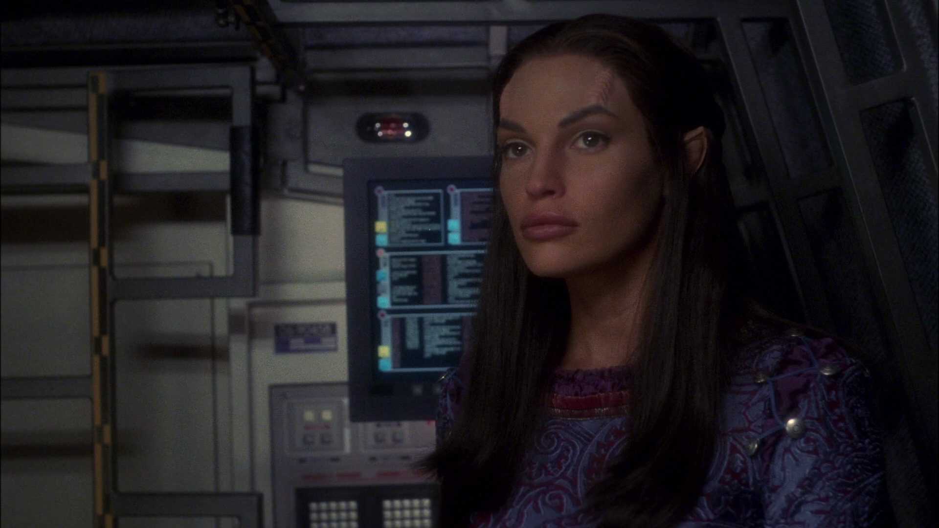 extant_StarTrek_ENT_1x09-Civilization_0655.jpg