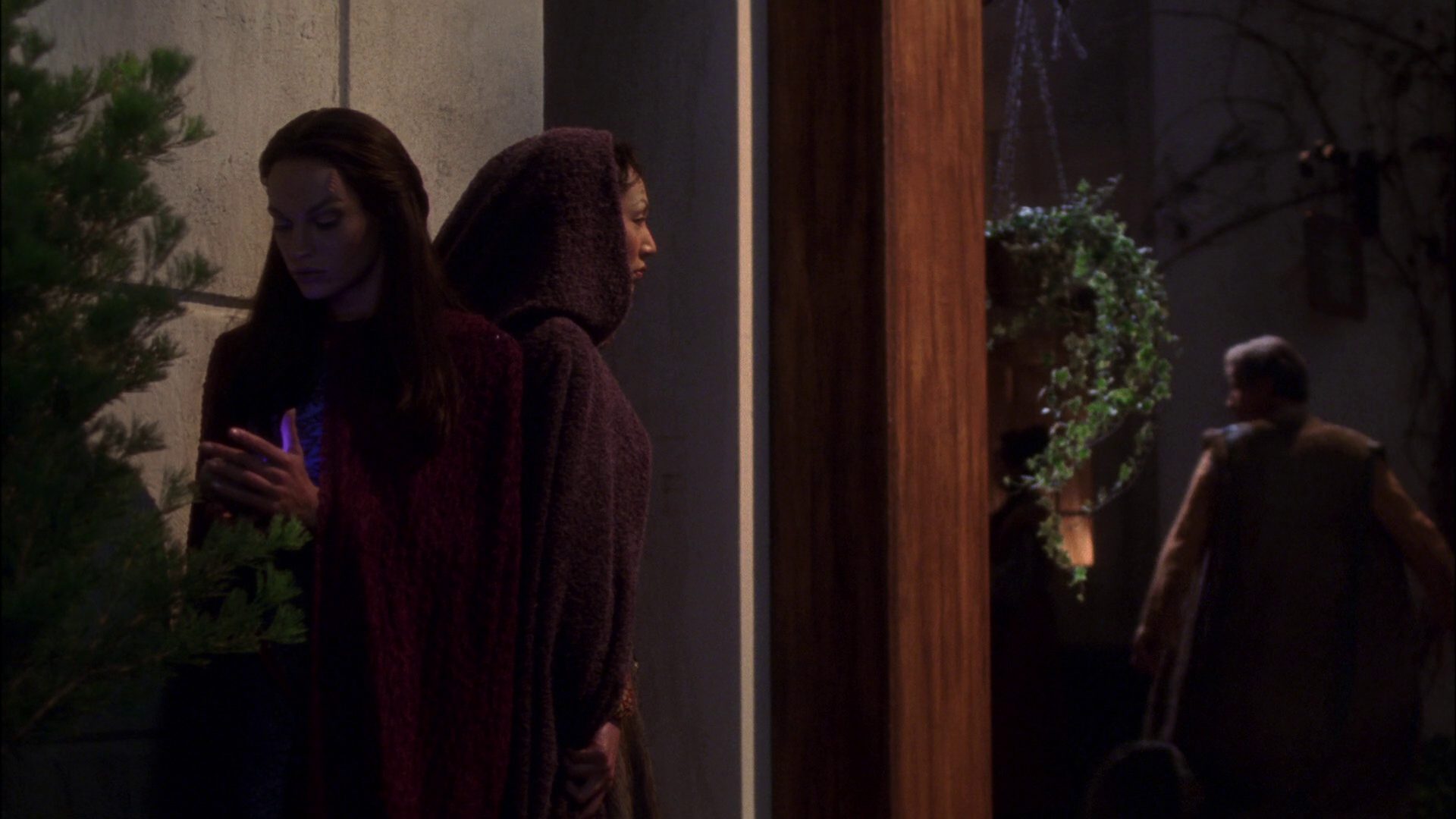 extant_StarTrek_ENT_1x09-Civilization_0731.jpg