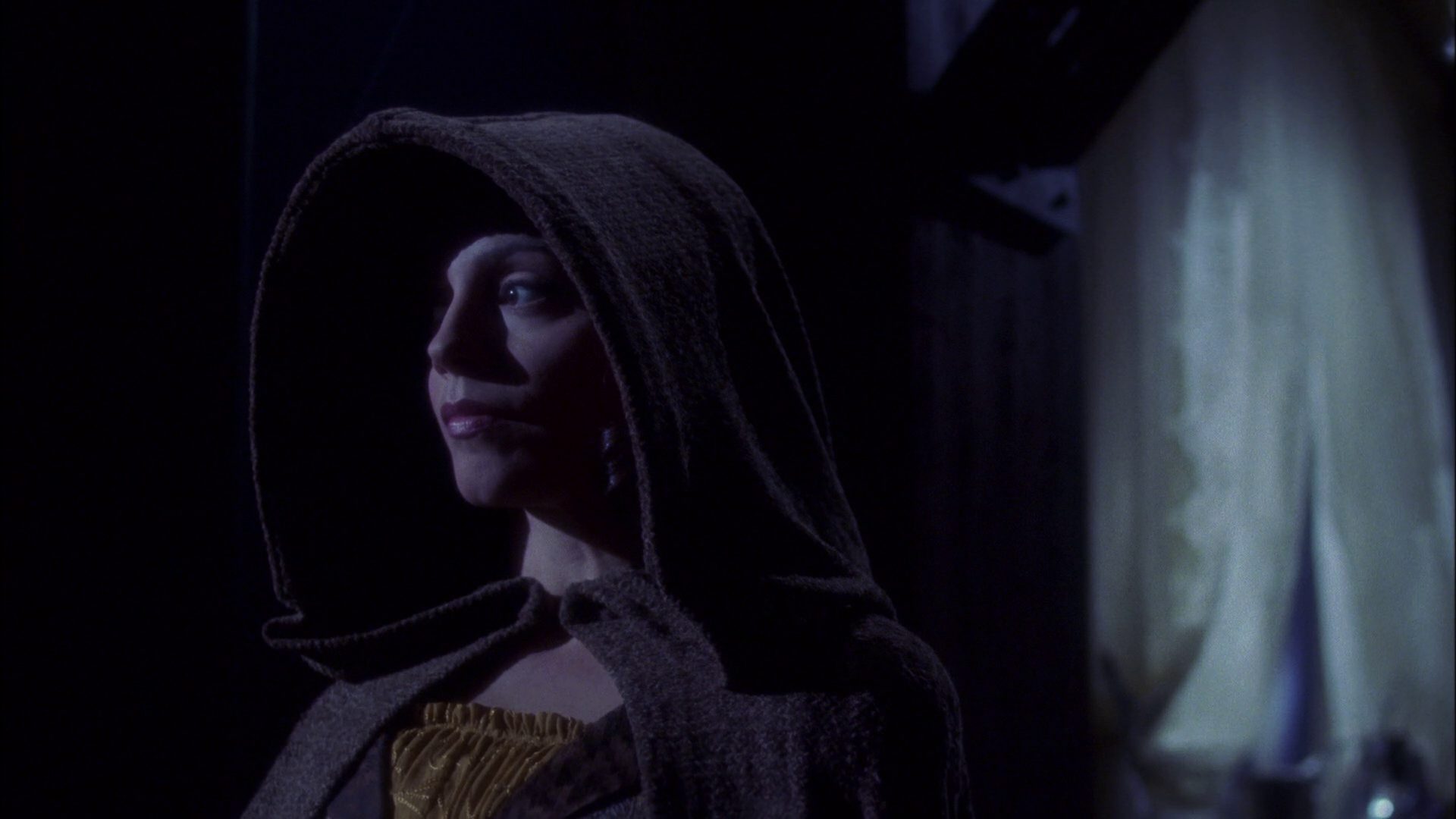 extant_StarTrek_ENT_1x09-Civilization_0959.jpg