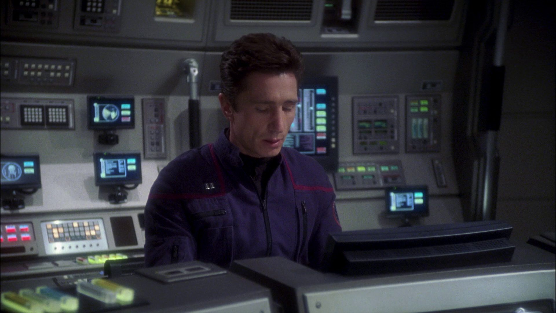 extant_StarTrek_ENT_1x09-Civilization_1322.jpg