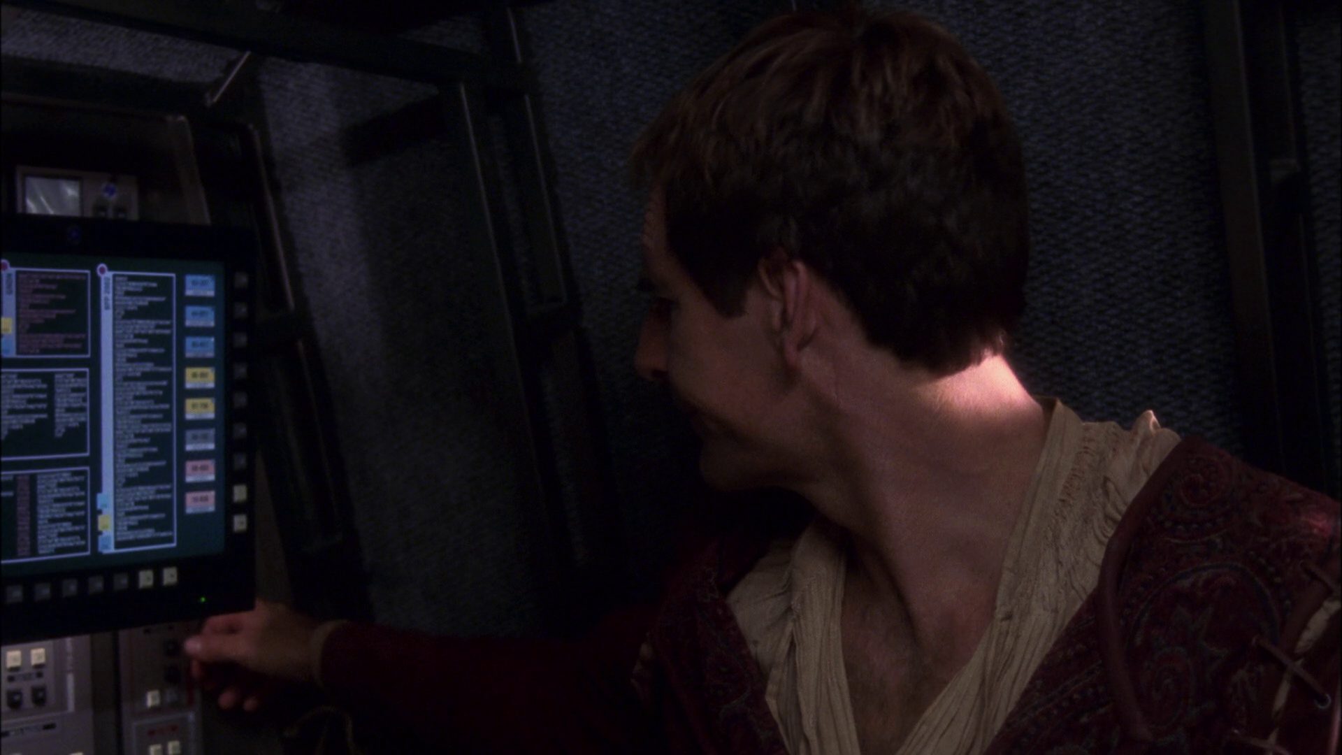 extant_StarTrek_ENT_1x09-Civilization_1362.jpg