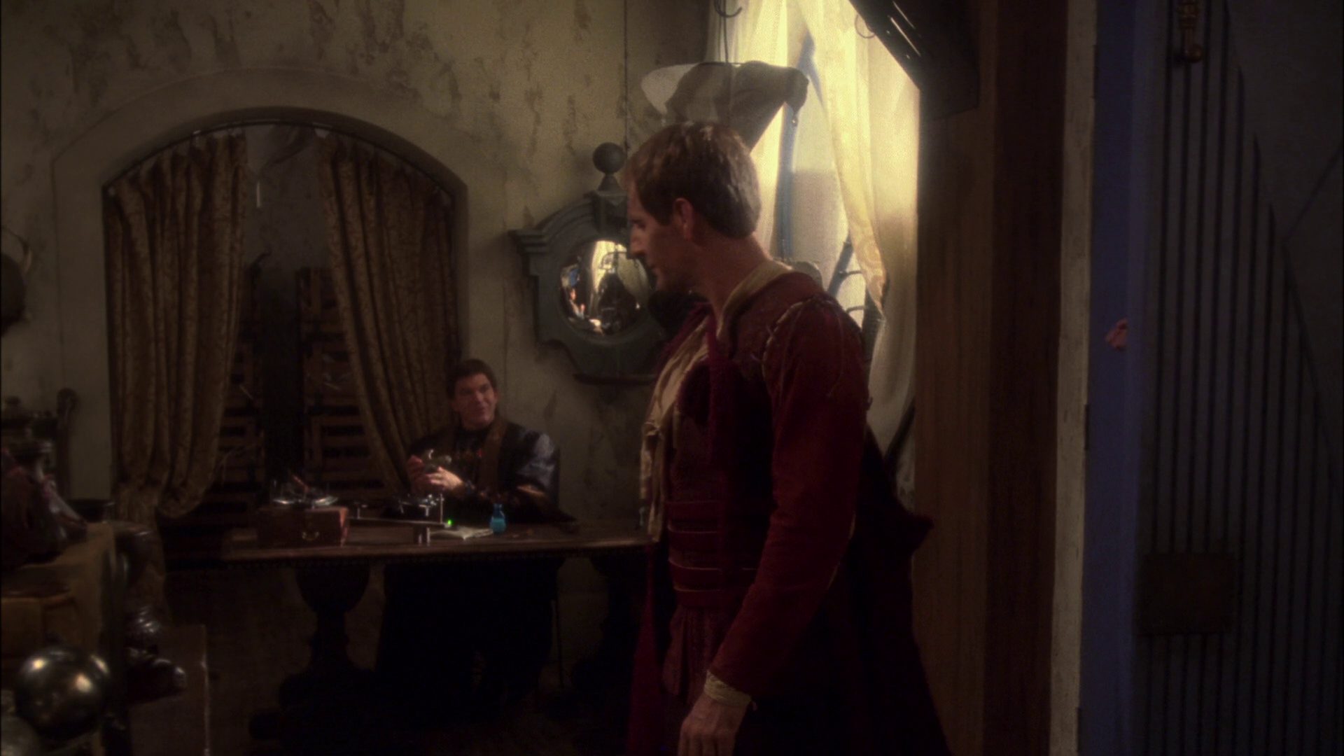 extant_StarTrek_ENT_1x09-Civilization_1419.jpg