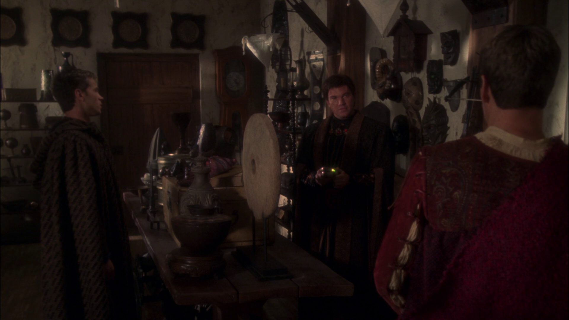 extant_StarTrek_ENT_1x09-Civilization_1518.jpg