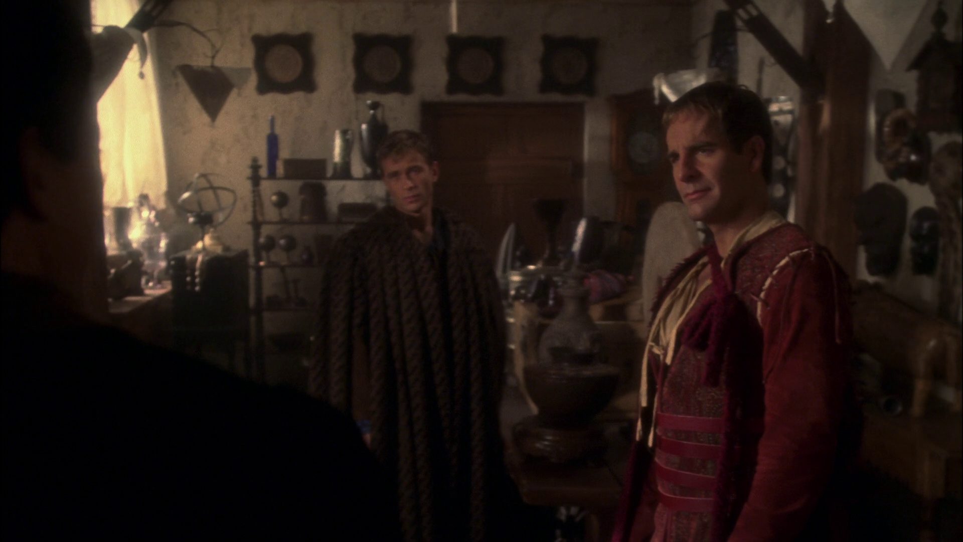 extant_StarTrek_ENT_1x09-Civilization_1571.jpg