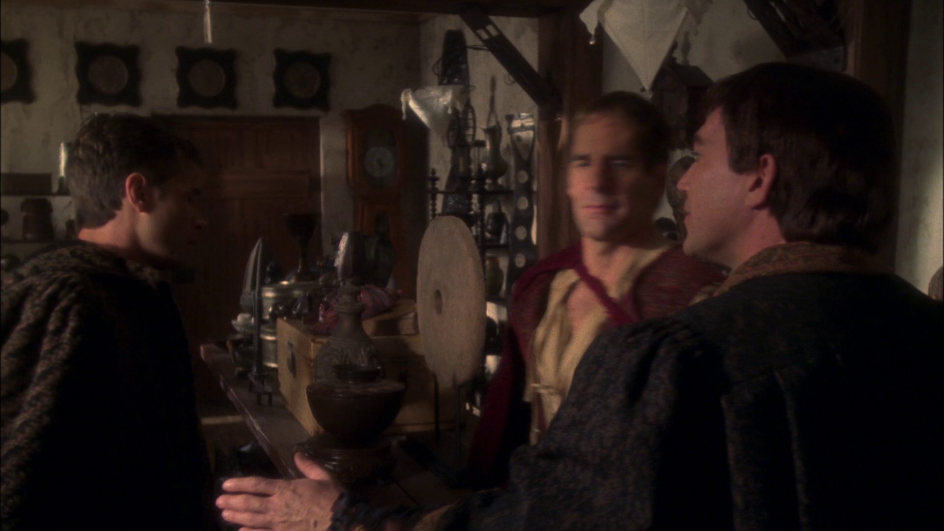 extant_StarTrek_ENT_1x09-Civilization_1676.jpg
