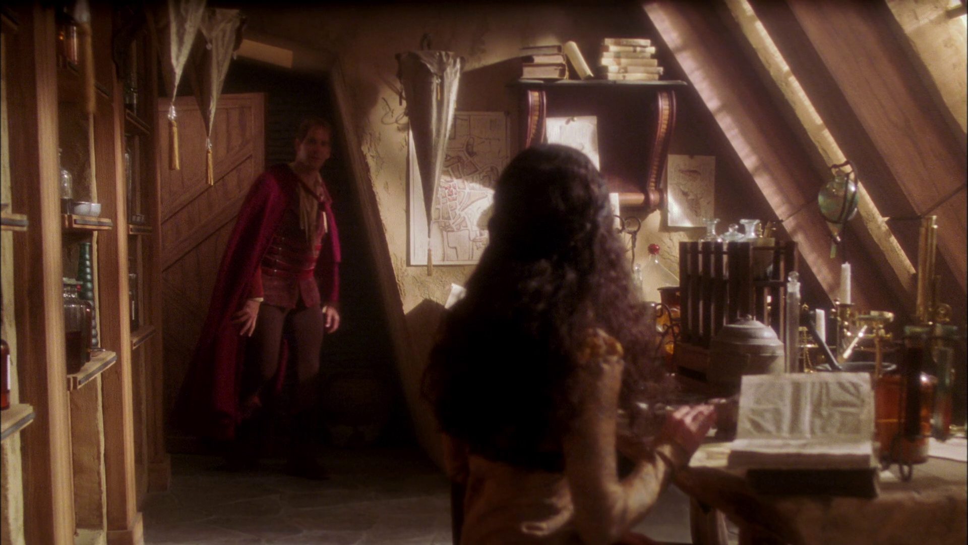 extant_StarTrek_ENT_1x09-Civilization_1719.jpg