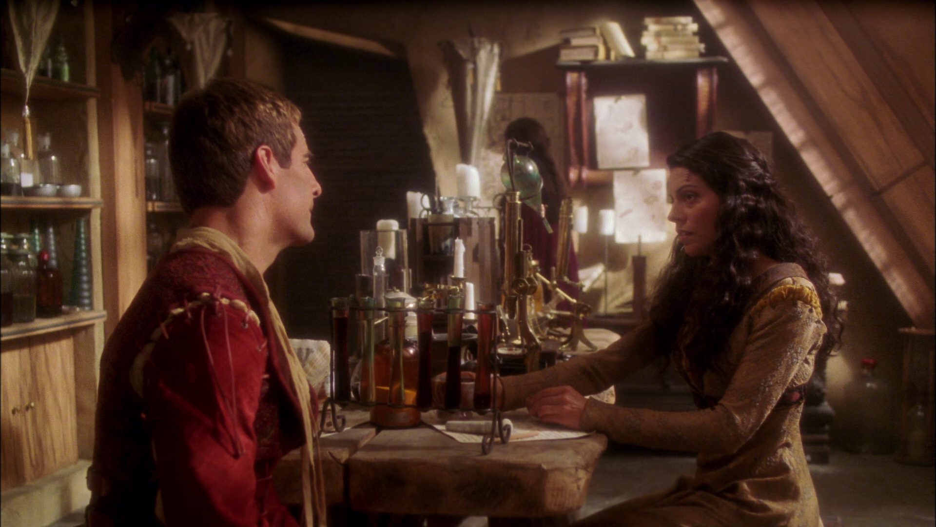 extant_StarTrek_ENT_1x09-Civilization_1835.jpg