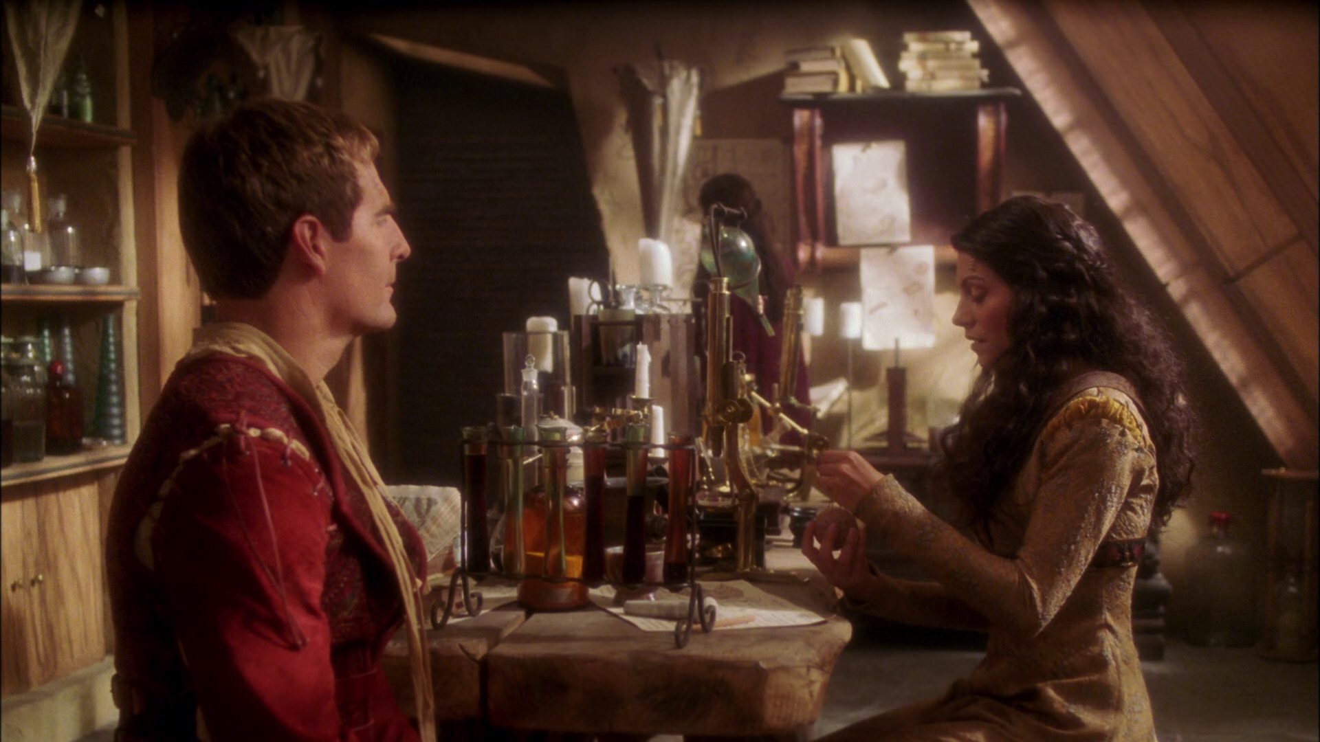 extant_StarTrek_ENT_1x09-Civilization_1849.jpg