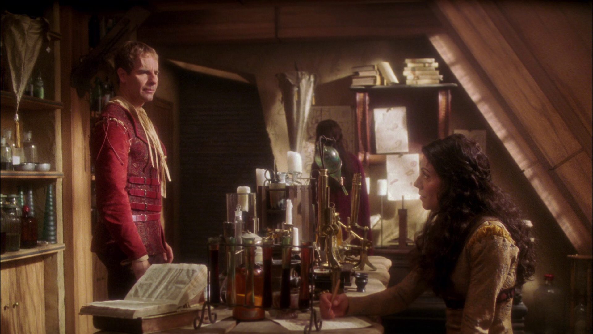 extant_StarTrek_ENT_1x09-Civilization_1865.jpg