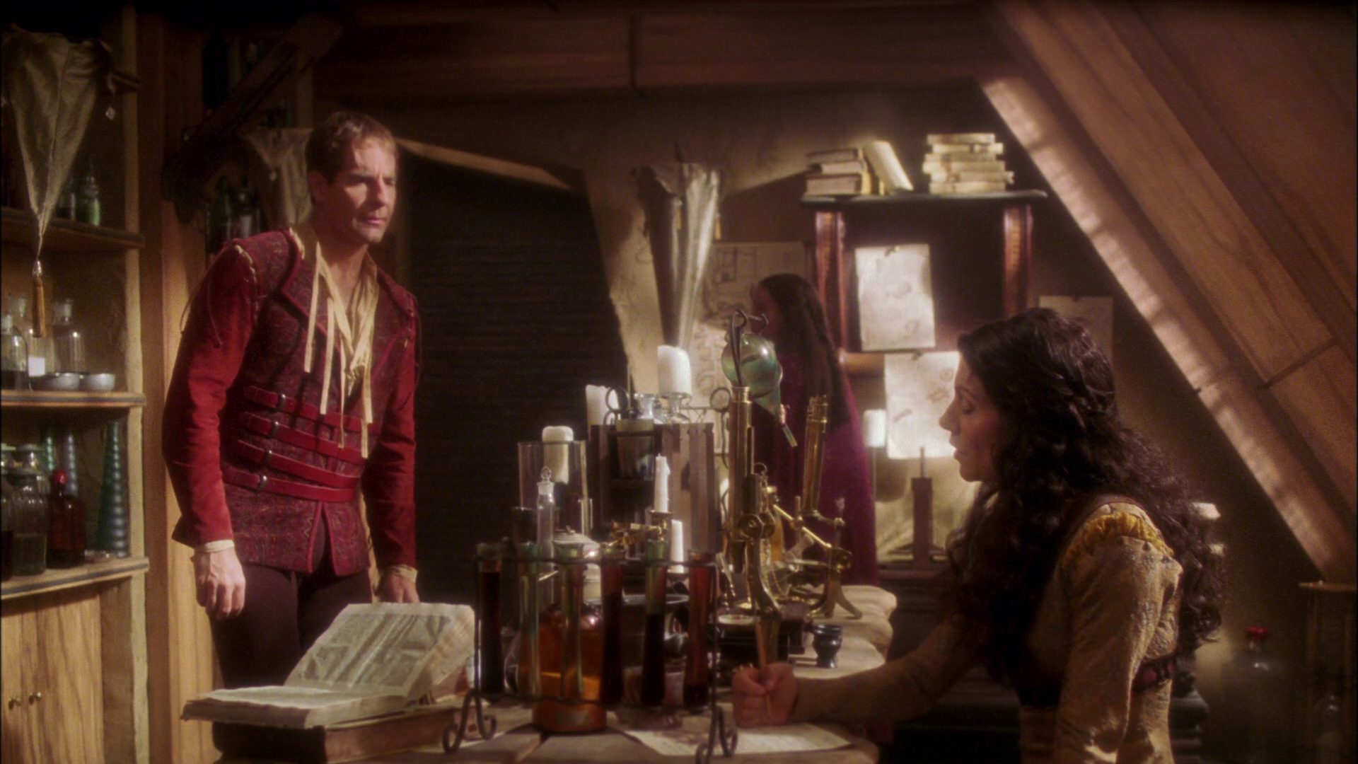 extant_StarTrek_ENT_1x09-Civilization_1867.jpg