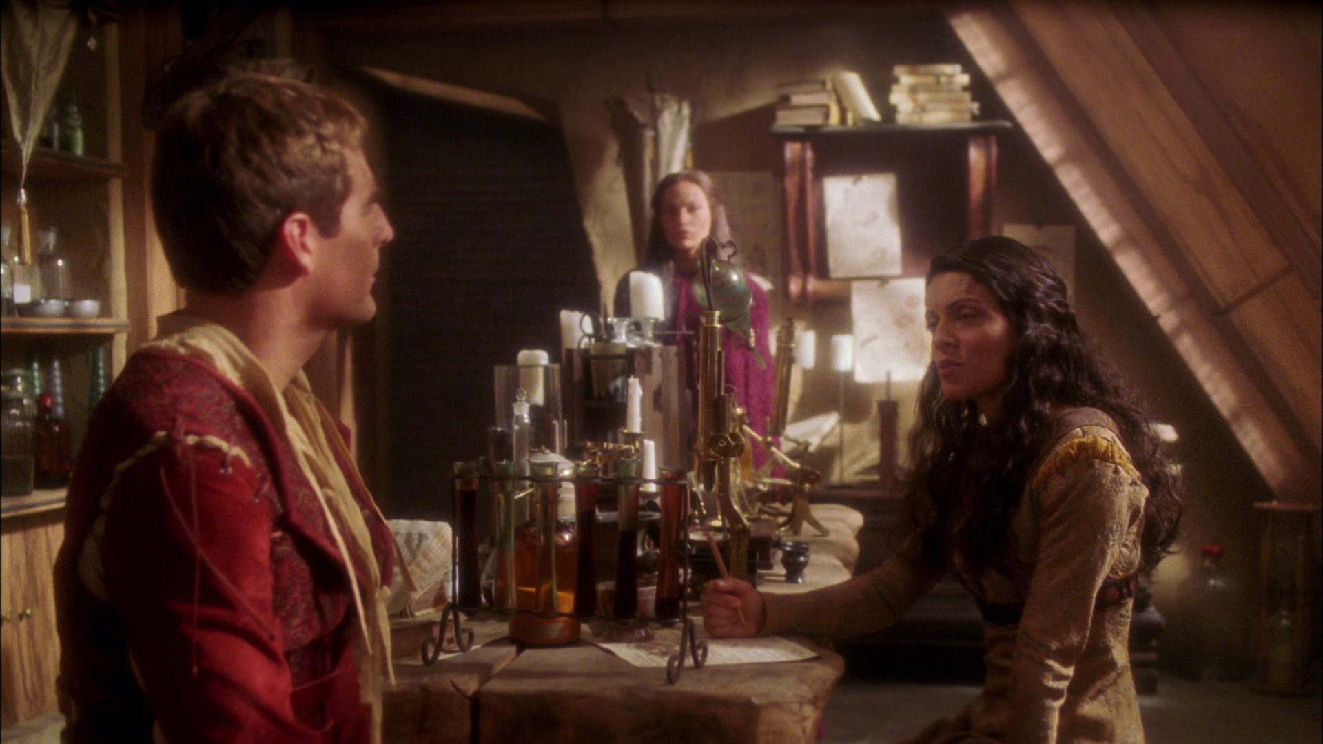 extant_StarTrek_ENT_1x09-Civilization_1875.jpg
