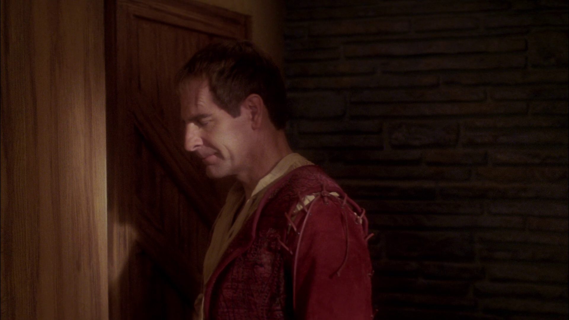extant_StarTrek_ENT_1x09-Civilization_2014.jpg
