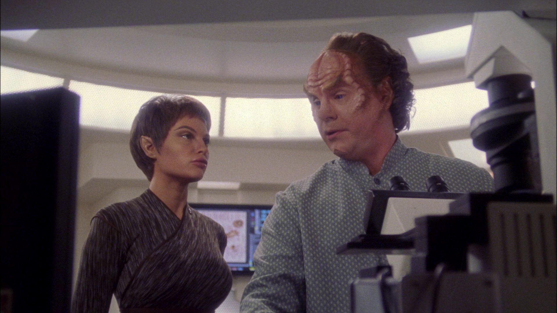 extant_StarTrek_ENT_1x09-Civilization_2108.jpg