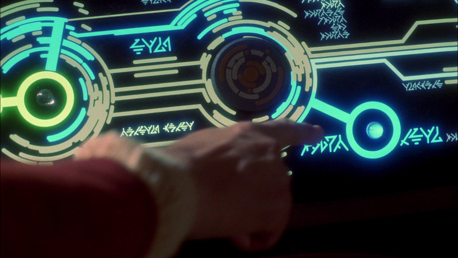 extant_StarTrek_ENT_1x09-Civilization_2883.jpg