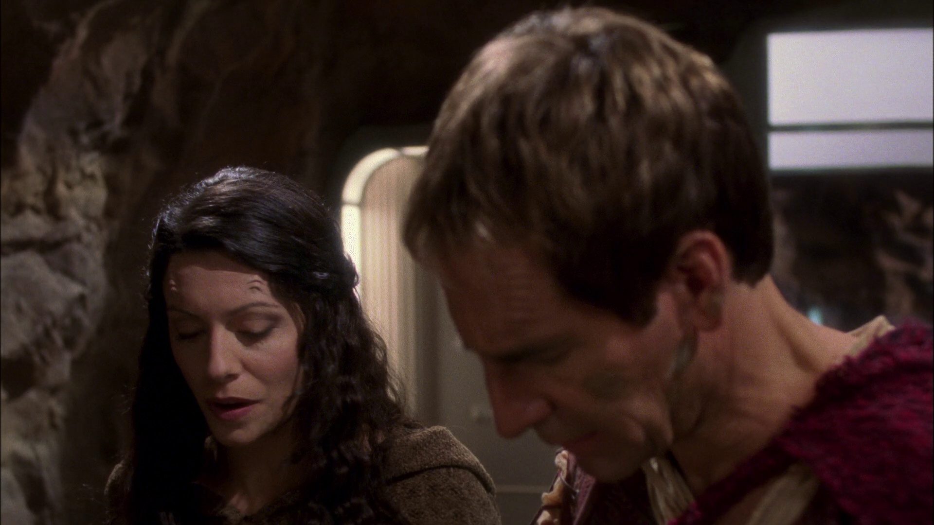 extant_StarTrek_ENT_1x09-Civilization_2901.jpg