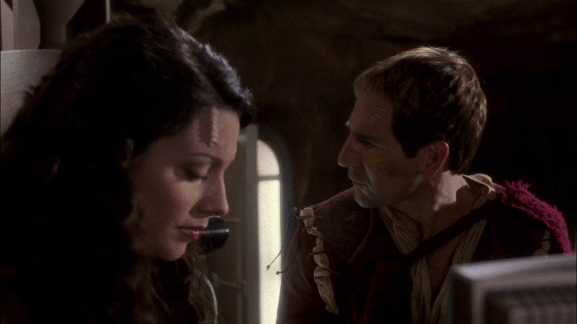 extant_StarTrek_ENT_1x09-Civilization_2909.jpg