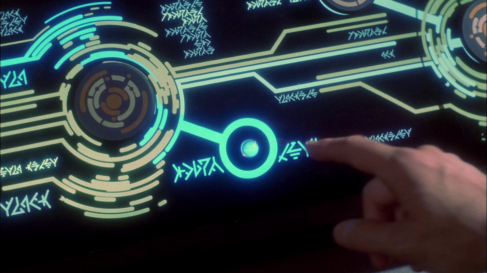 extant_StarTrek_ENT_1x09-Civilization_2921.jpg