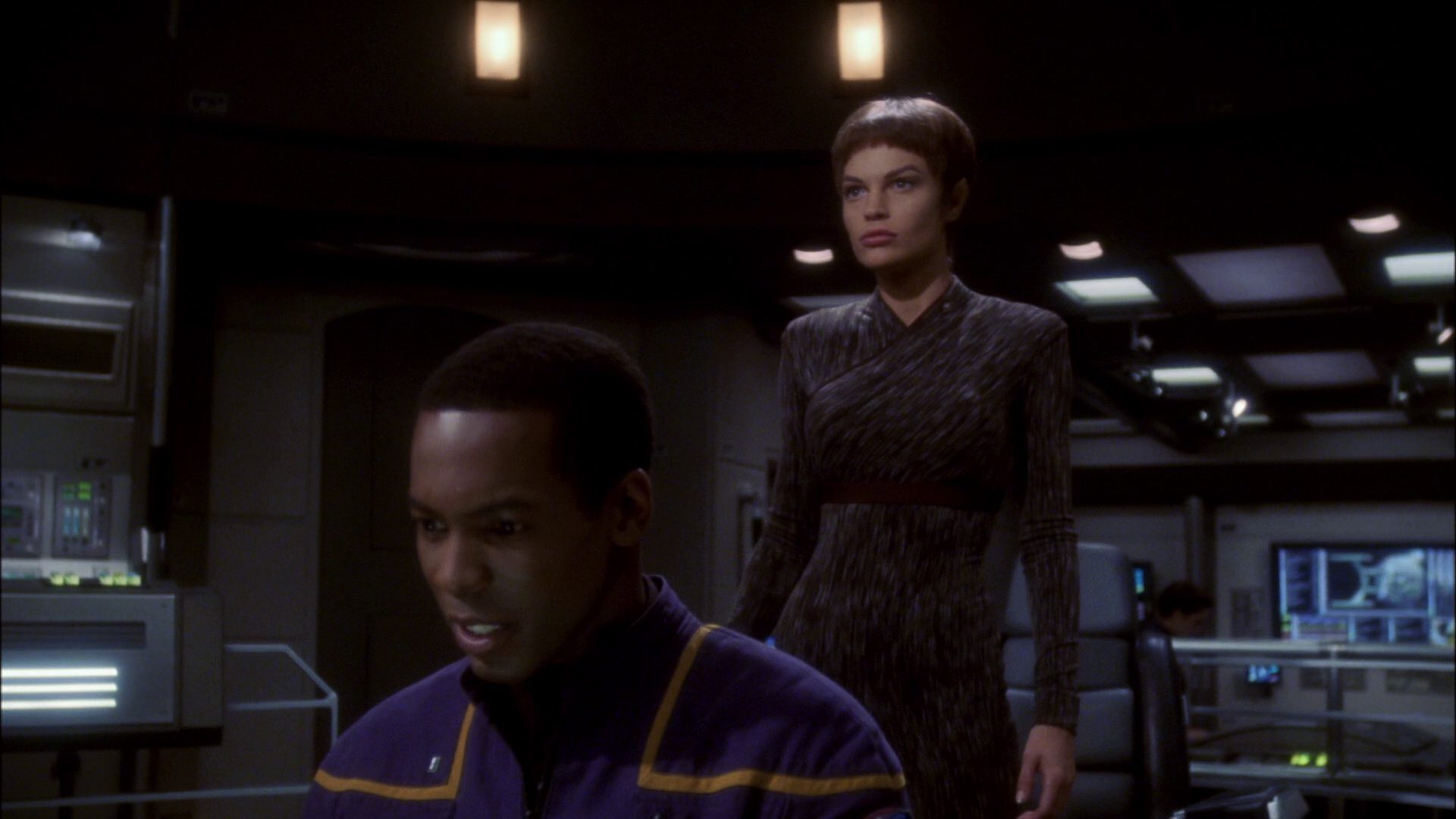 extant_StarTrek_ENT_1x09-Civilization_2949.jpg