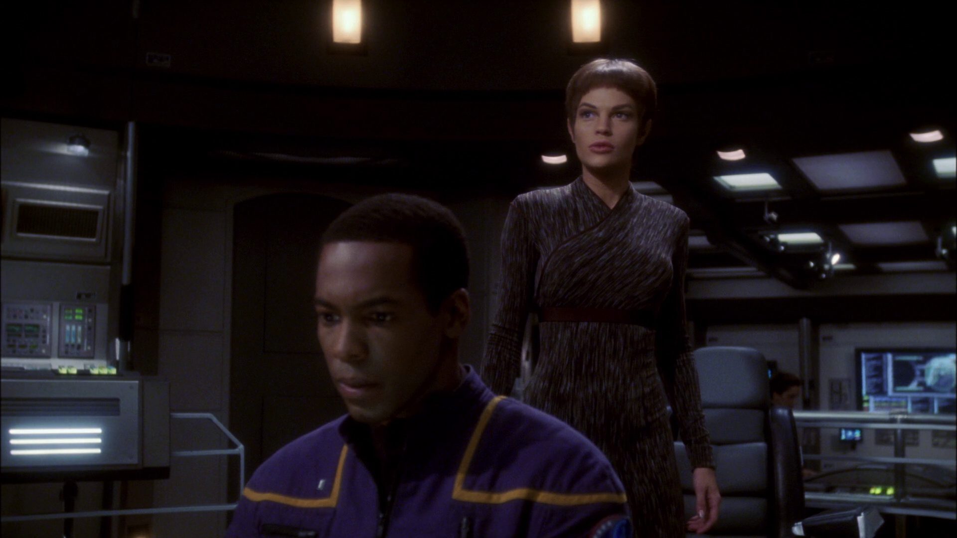 extant_StarTrek_ENT_1x09-Civilization_2965.jpg