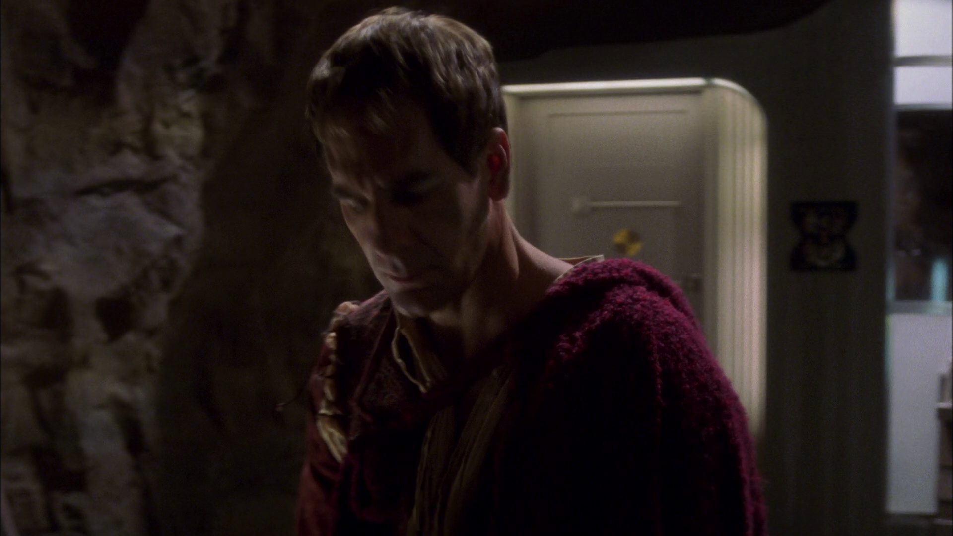 extant_StarTrek_ENT_1x09-Civilization_3026.jpg