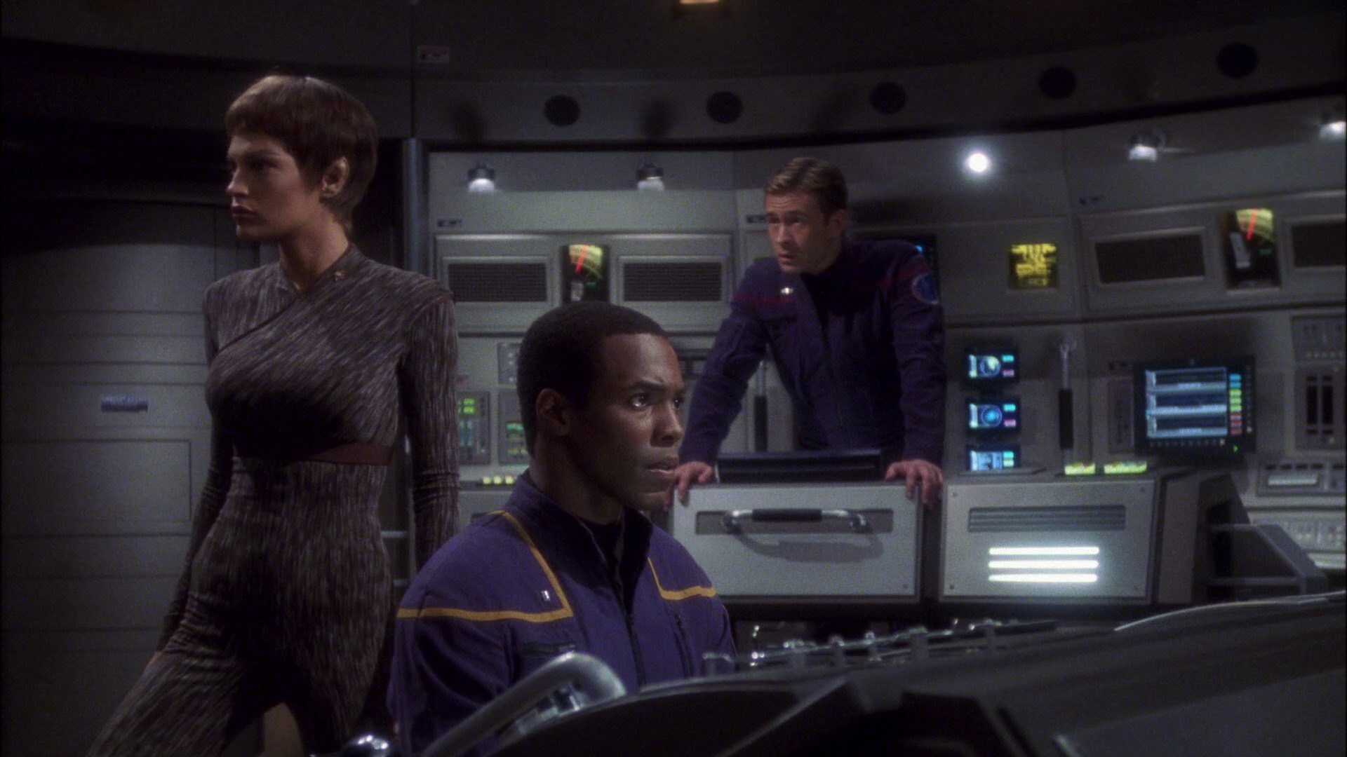 extant_StarTrek_ENT_1x09-Civilization_3204.jpg