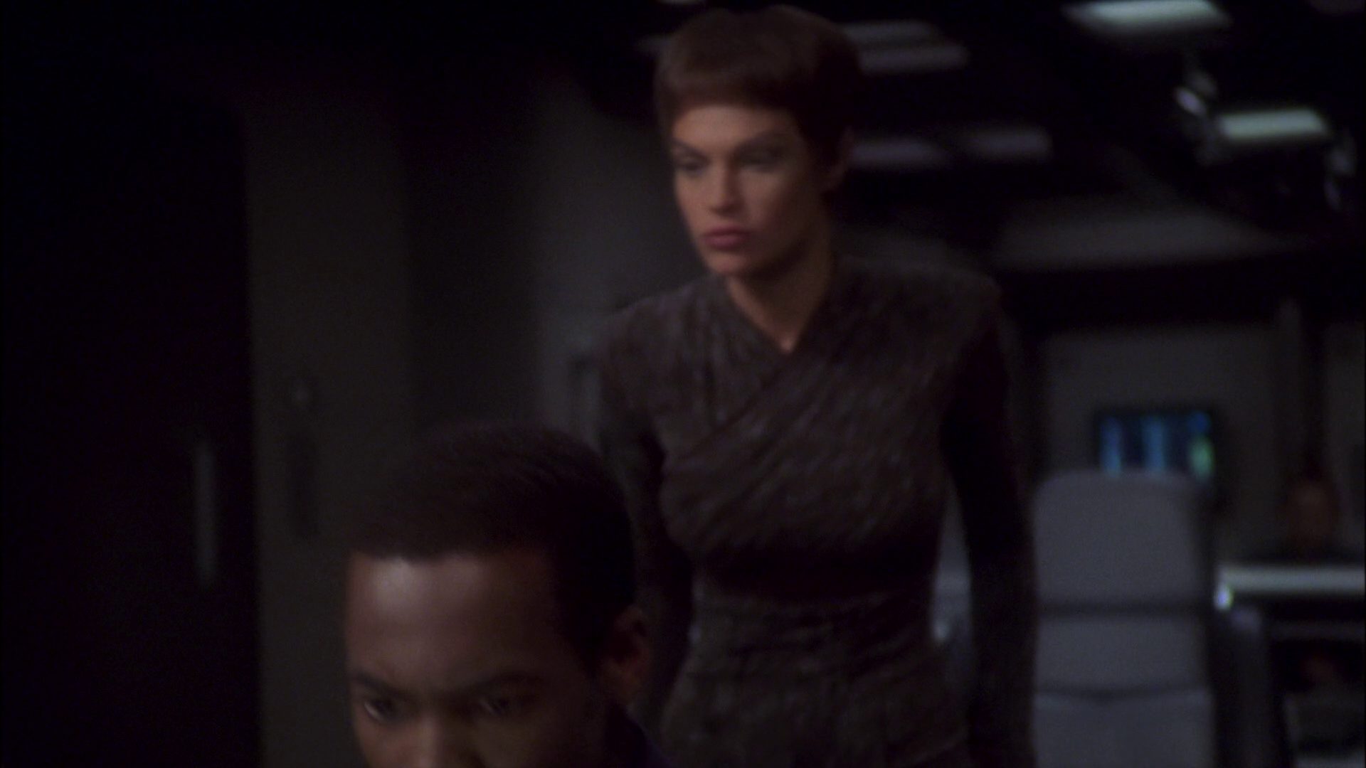 extant_StarTrek_ENT_1x09-Civilization_3273.jpg
