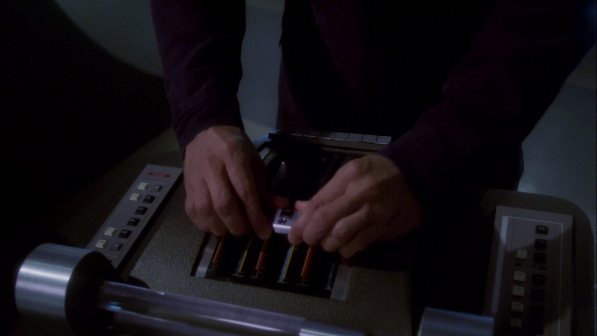 extant_StarTrek_ENT_1x09-Civilization_3369.jpg