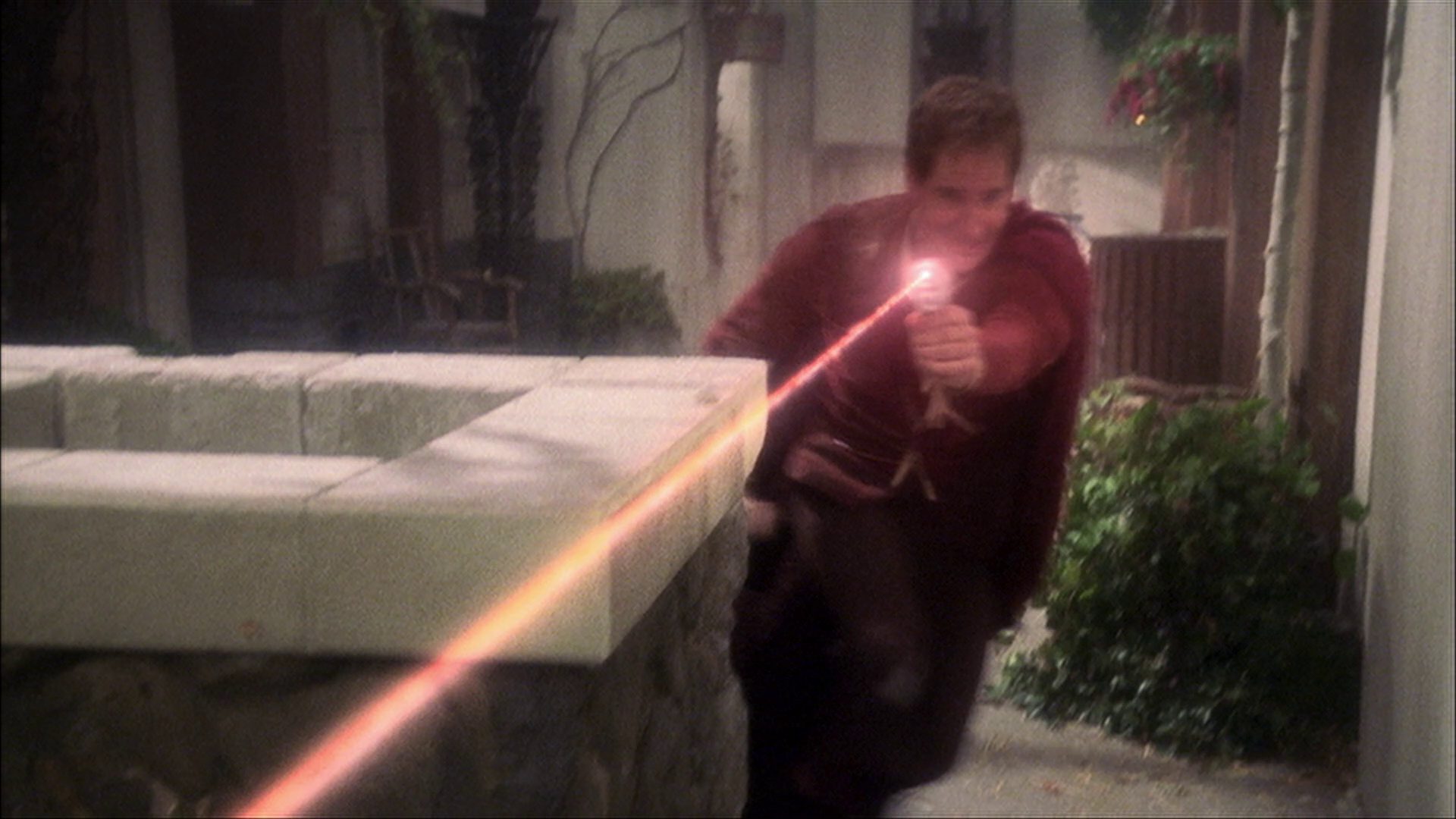 extant_StarTrek_ENT_1x09-Civilization_3464.jpg