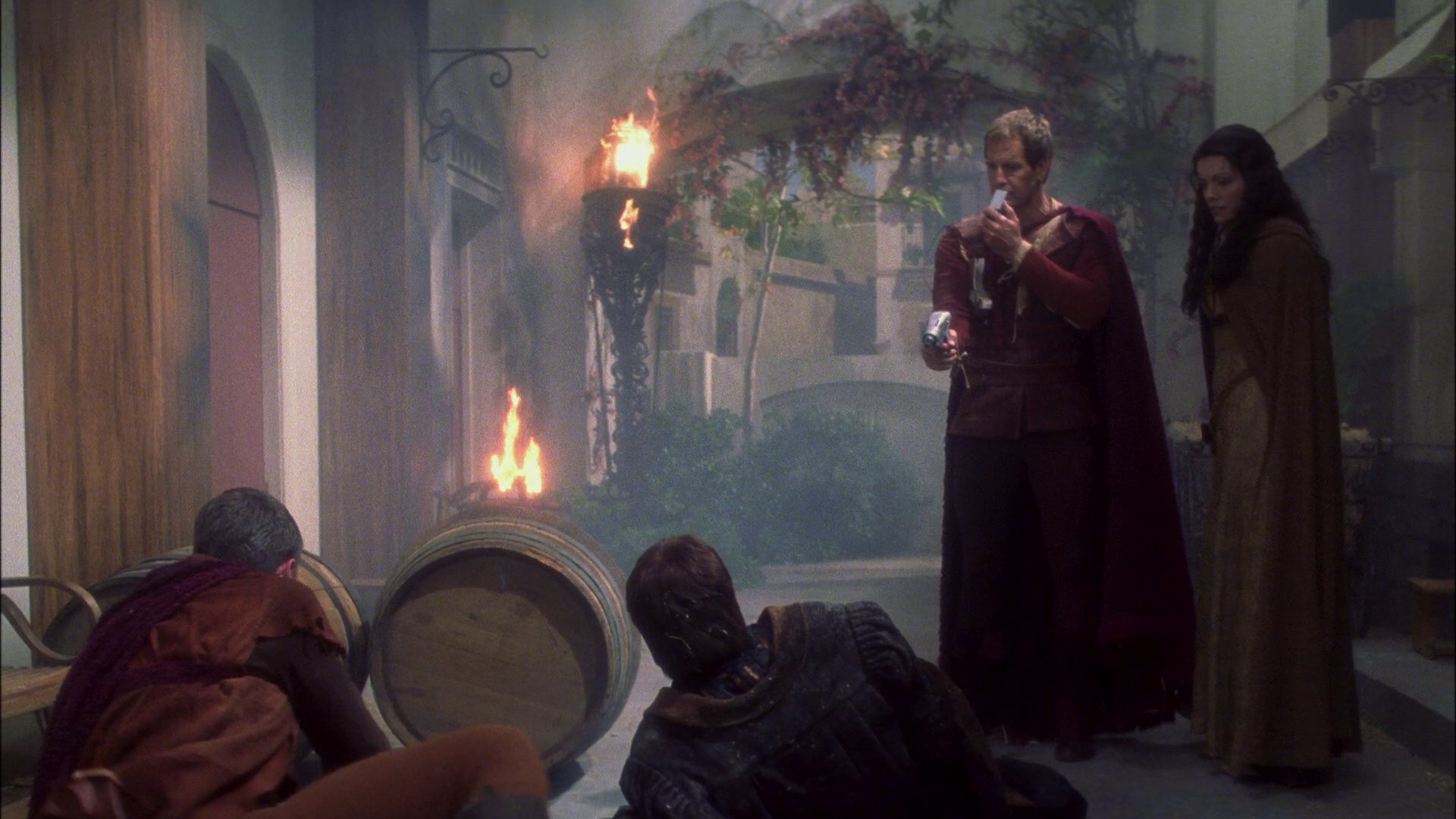 extant_StarTrek_ENT_1x09-Civilization_3499.jpg