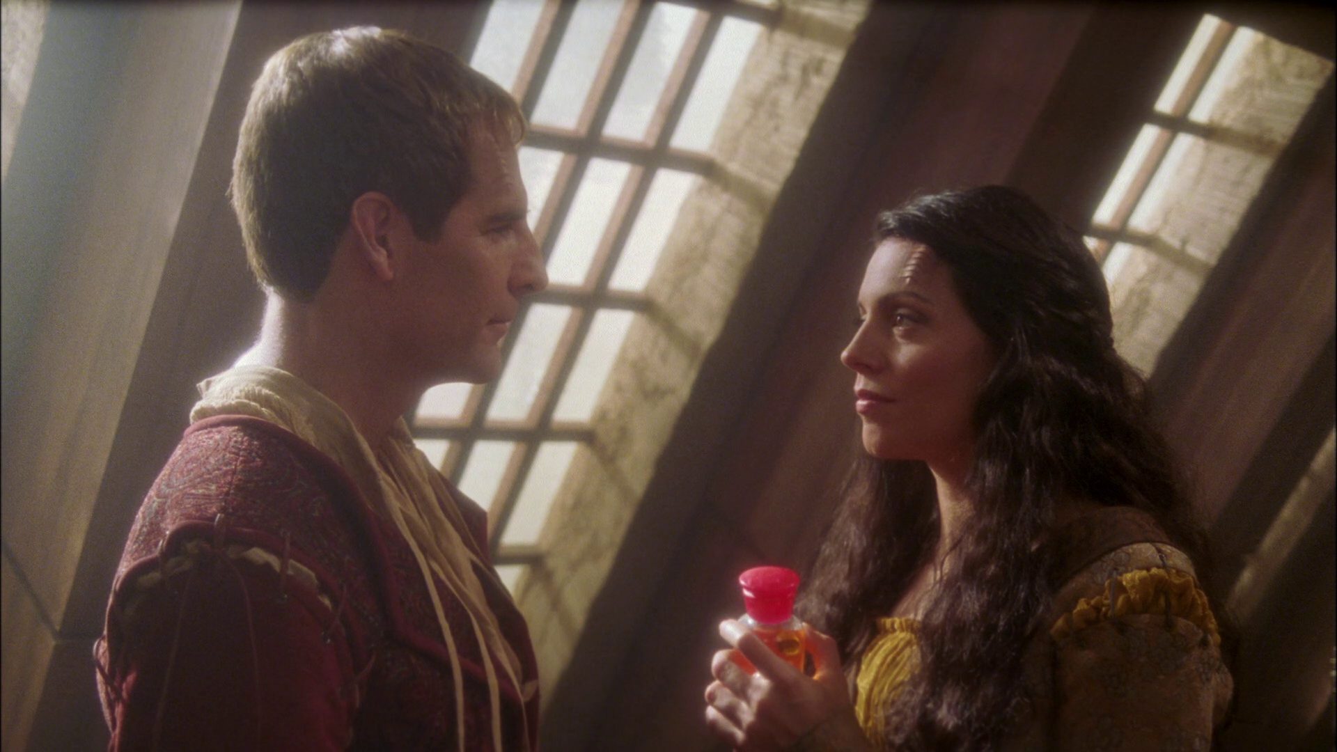 extant_StarTrek_ENT_1x09-Civilization_3600.jpg