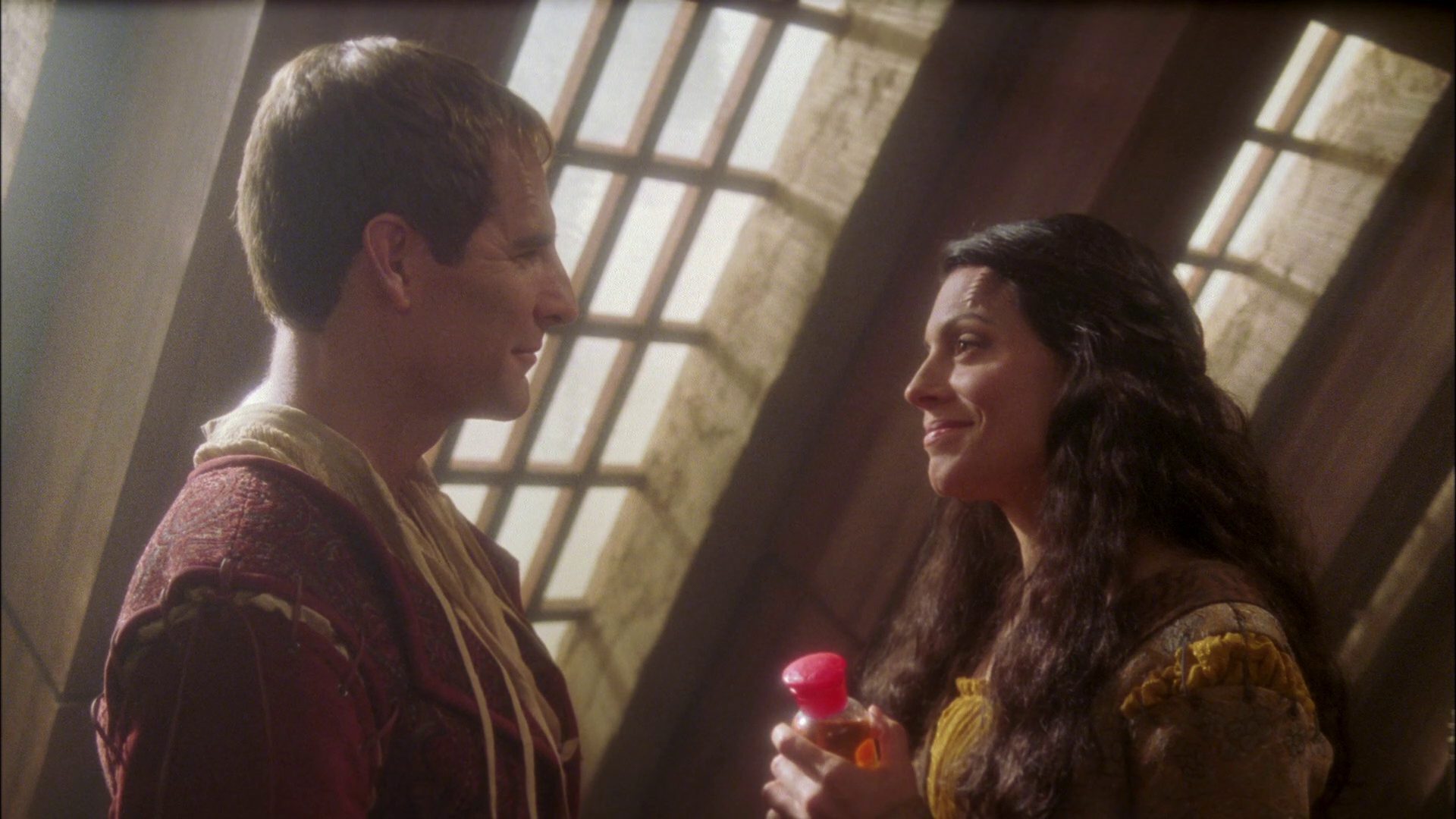 extant_StarTrek_ENT_1x09-Civilization_3605.jpg