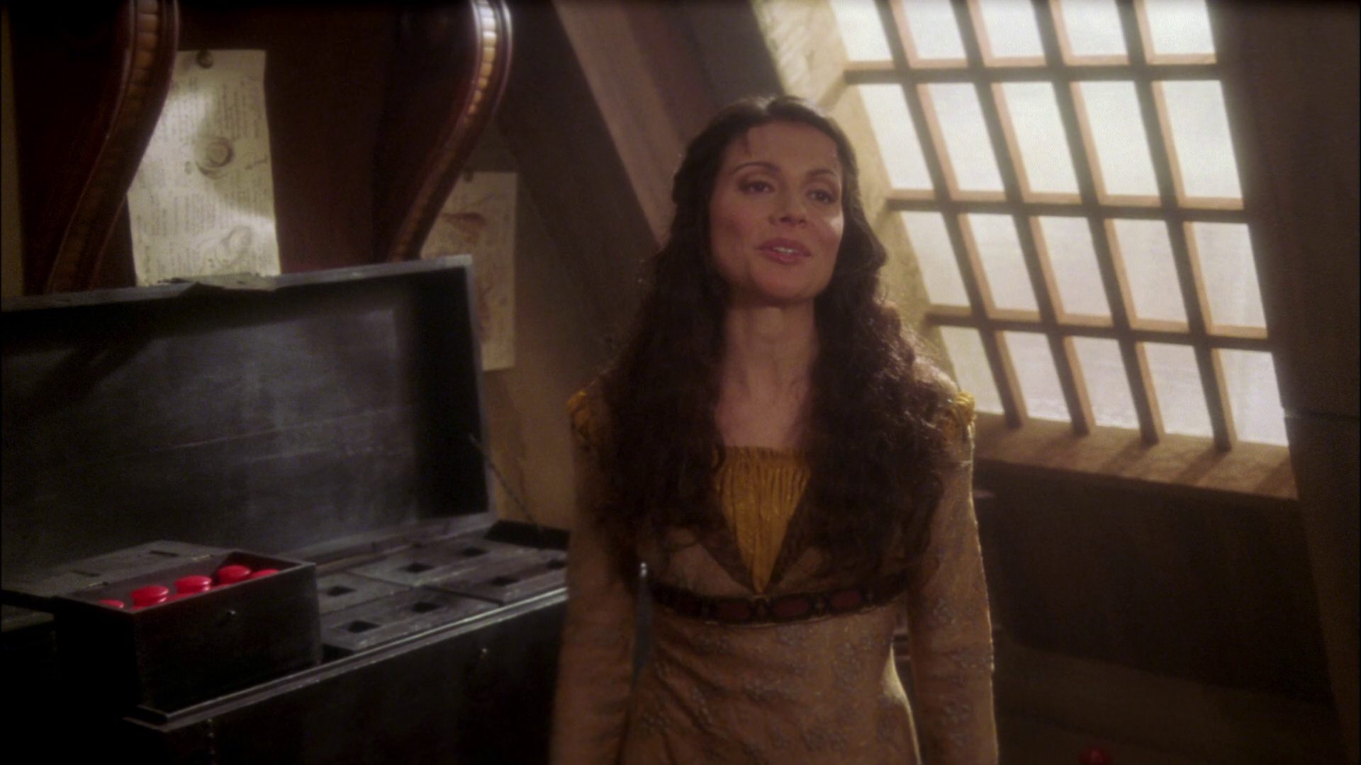 extant_StarTrek_ENT_1x09-Civilization_3626.jpg