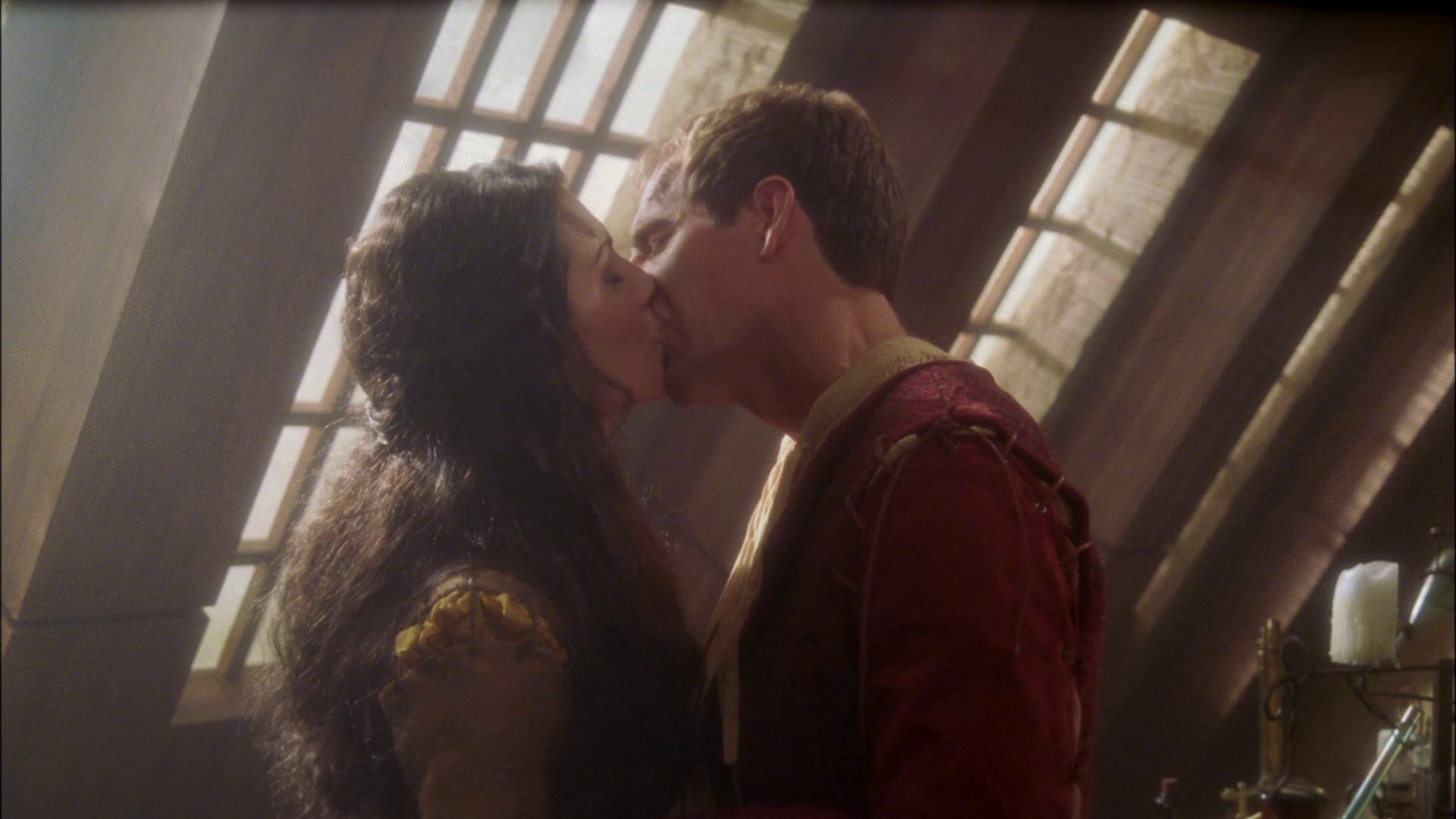 extant_StarTrek_ENT_1x09-Civilization_3649.jpg