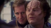 extant_StarTrek_ENT_1x09-Civilization_0542.jpg
