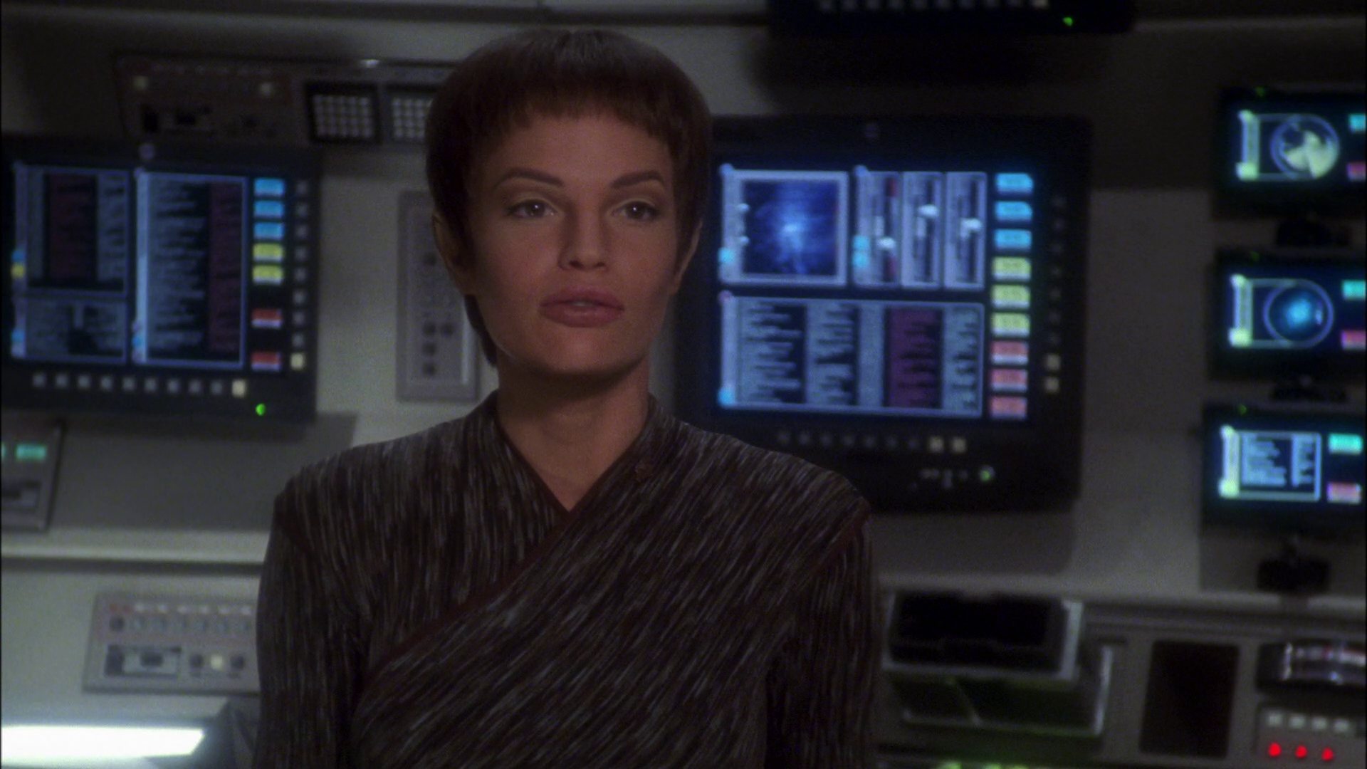 extant_StarTrek_ENT_1x10-FortunateSon_0489.jpg
